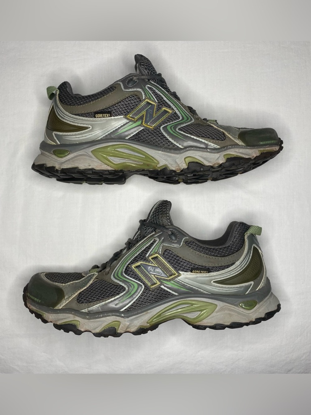 New Balance WT910GT Mountain Gore-Tex Waterproof Trail Running Shoes 9.5 B